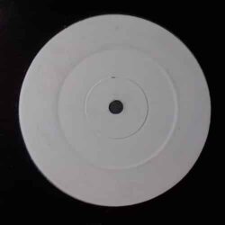 24.7 - Groovegyrl