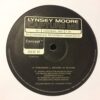 Capture Me - Lynsey Moore